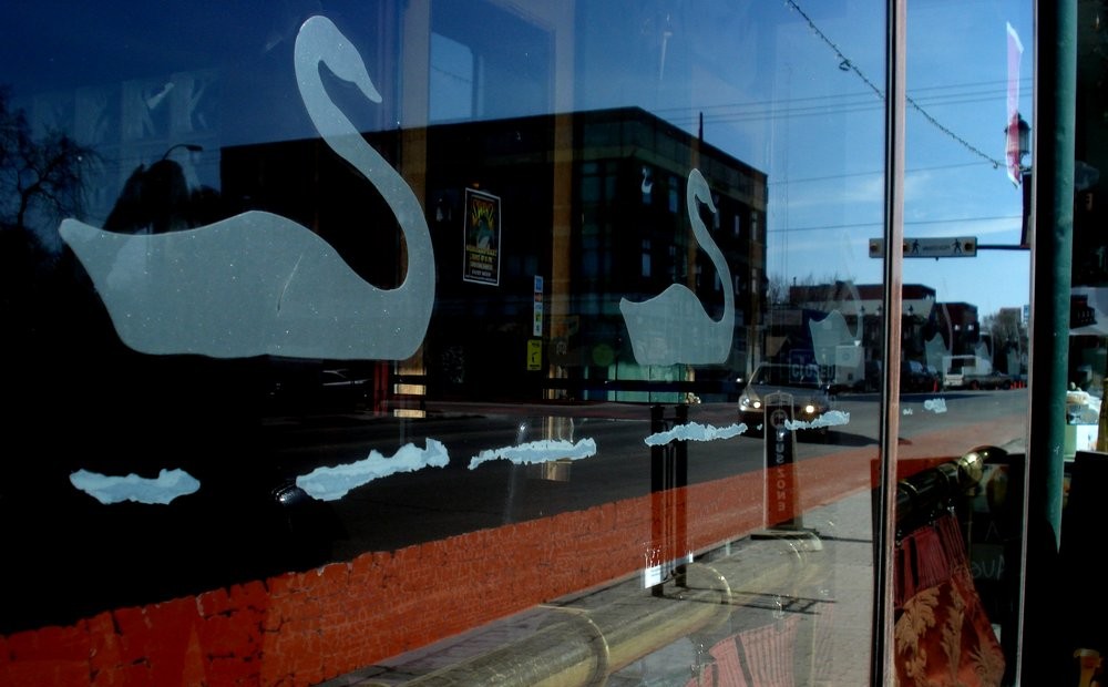 swans-of-inglewood-pub-calgary